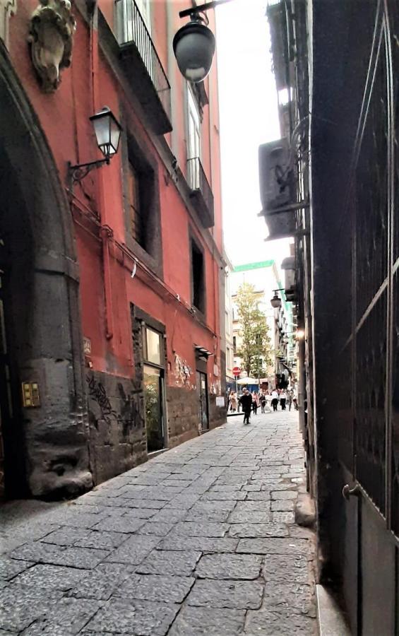 O' Vascio Apartment Napoli Bagian luar foto
